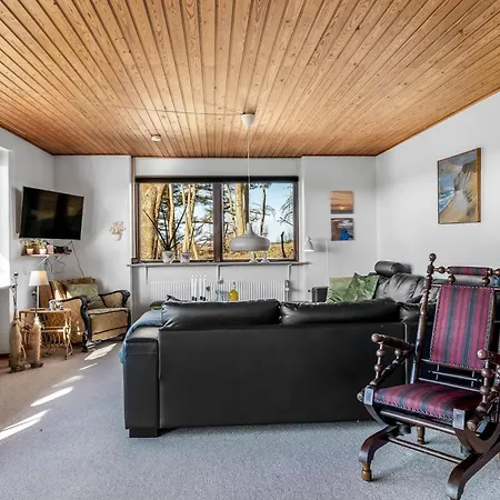 Cozy Near Lild